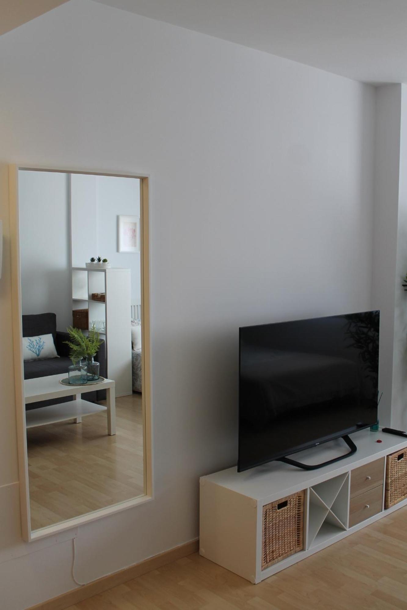Paseo Maritimo Apartment Malaga Luaran gambar